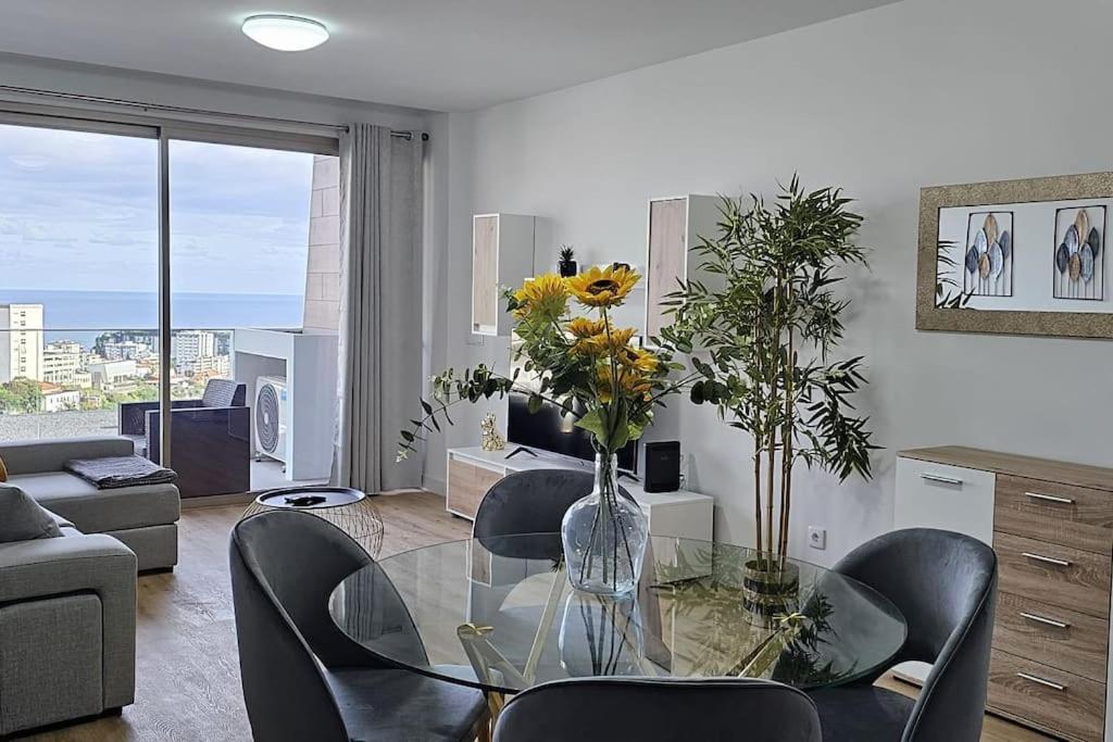 Appartamento Vista Mar - Ac, Parking And Pool Funchal  Esterno foto